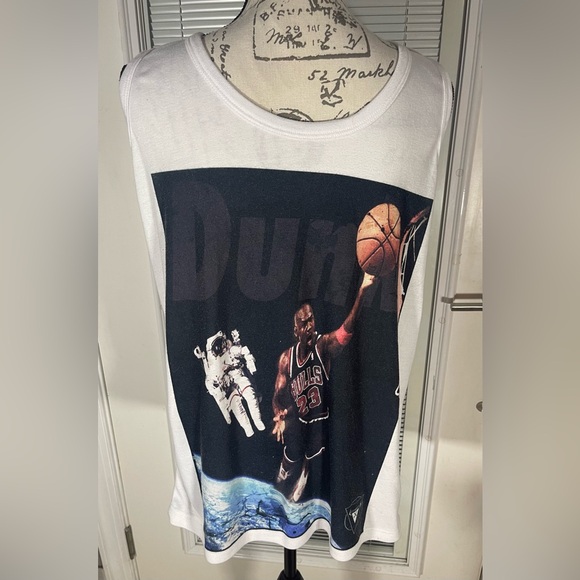 Size L Michael Jordan‎ Dunking In Space E1SYNDICATE Tank Top Shirt Rare Retro - Picture 1 of 8